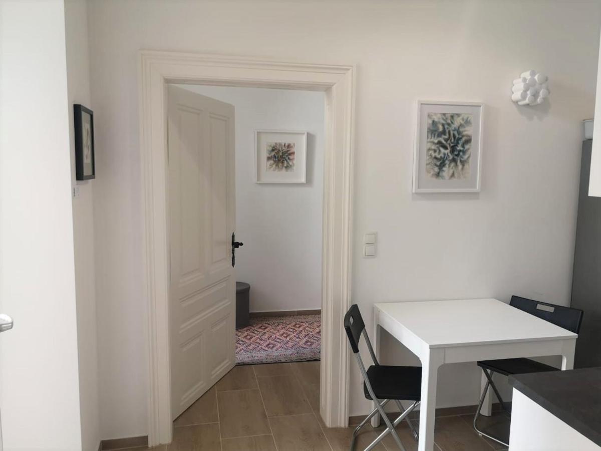 Ruhige Art-Garconniere Mit Balkon Διαμέρισμα Βιέννη Εξωτερικό φωτογραφία