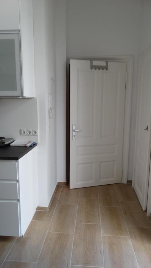 Ruhige Art-Garconniere Mit Balkon Διαμέρισμα Βιέννη Εξωτερικό φωτογραφία